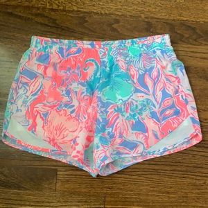 Lilly Pulitzer luxletic shorts floral size small